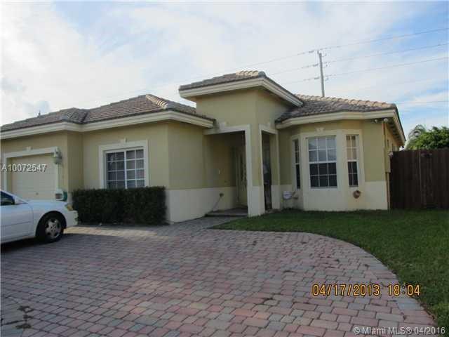 PELICAN BAY - Residential Lease