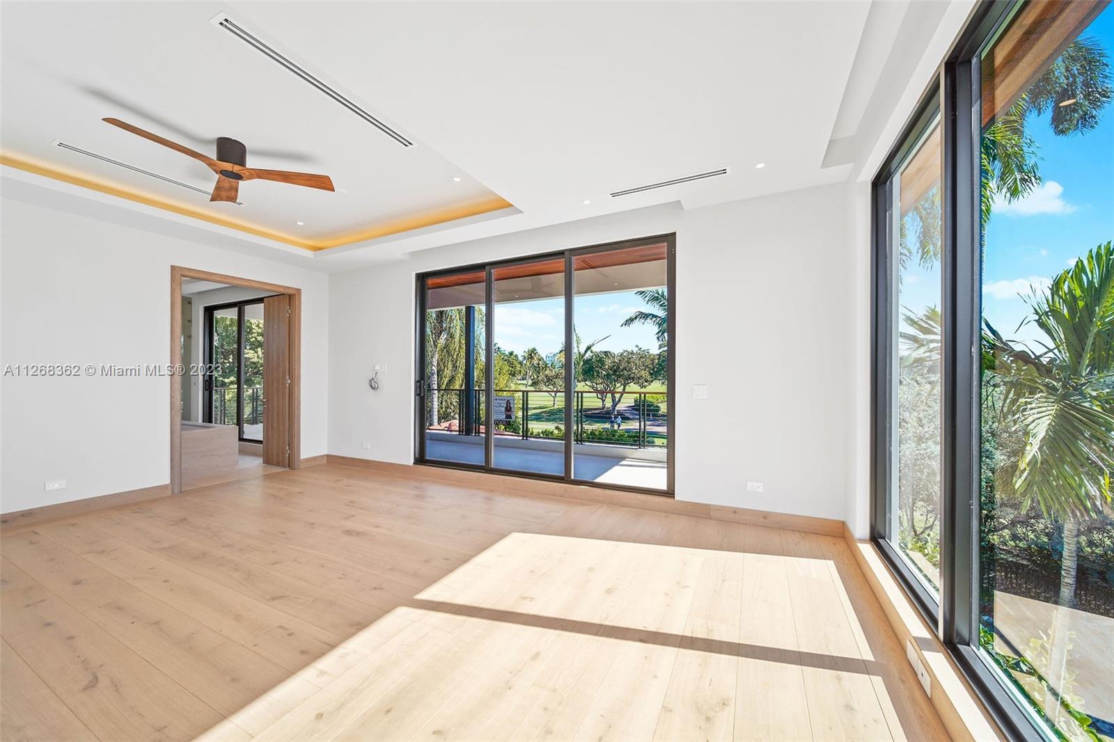 LA GORCE GOLF SUB - Residential