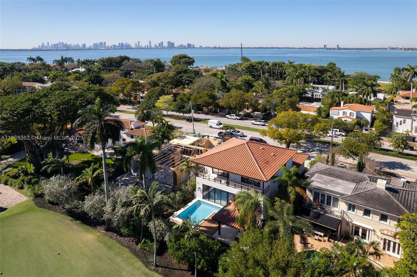 LA GORCE GOLF SUB - Residential