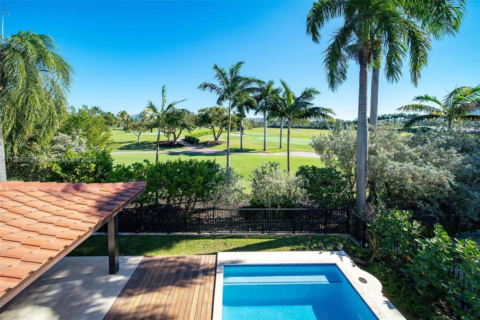 LA GORCE GOLF SUB - Residential