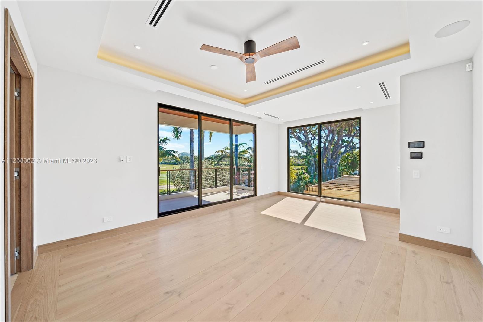 LA GORCE GOLF SUB - Residential