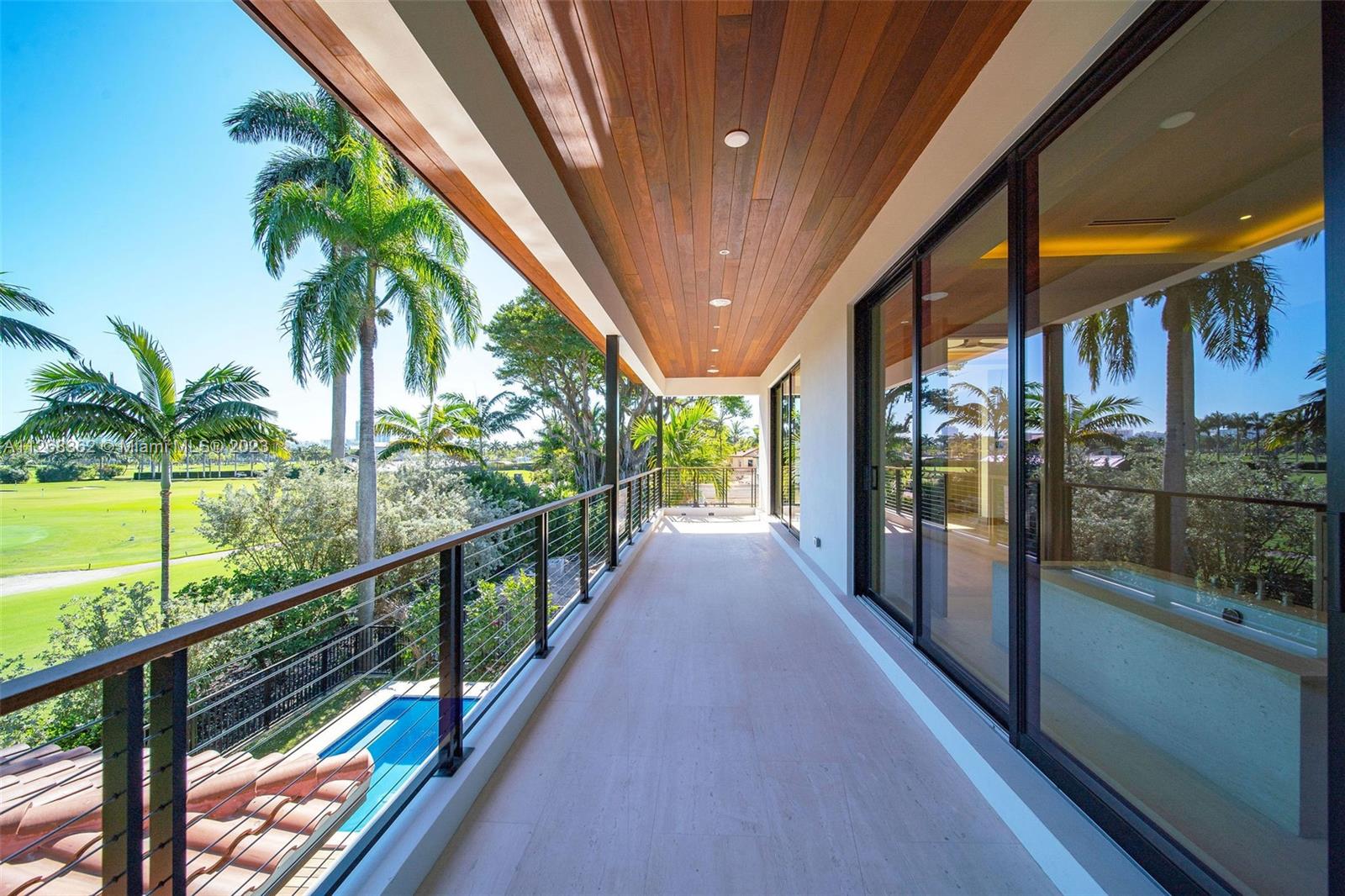 LA GORCE GOLF SUB - Residential