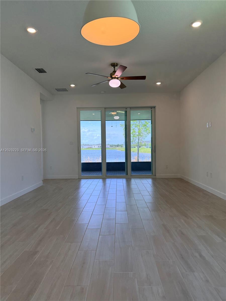 SEAGROVE PUD - Residential