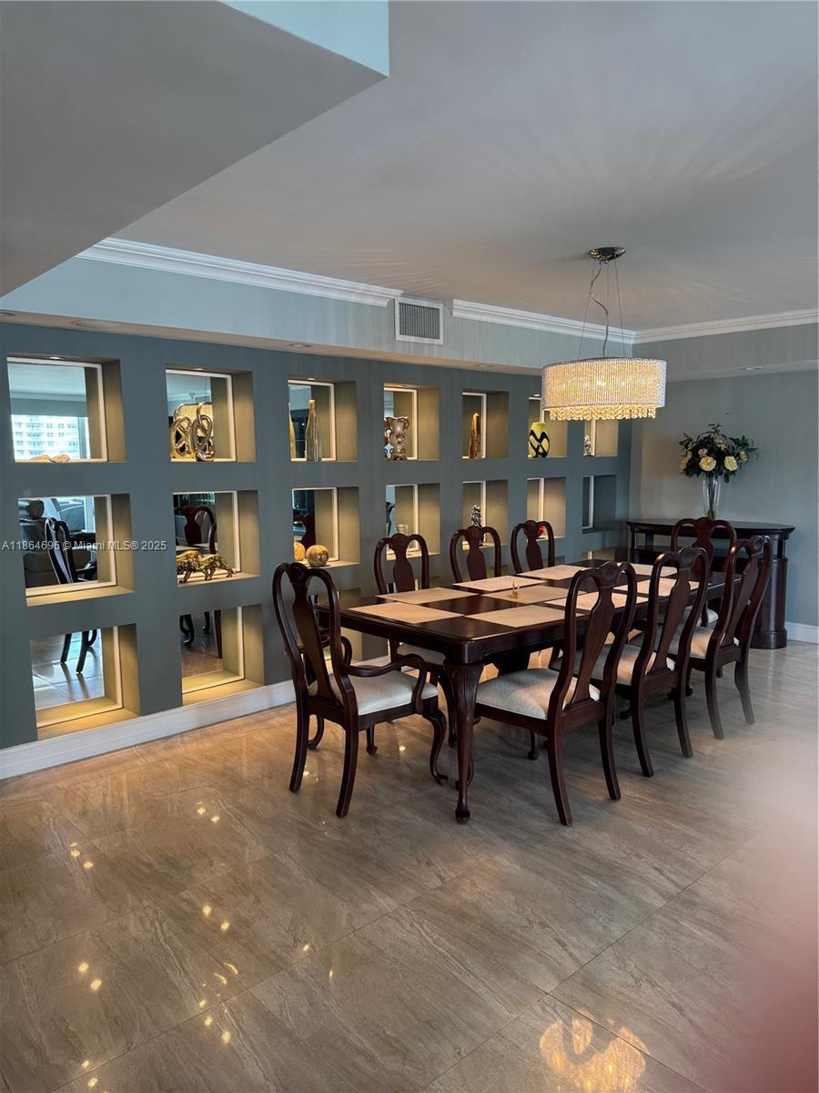 1880 S Ocean Dr TS106
