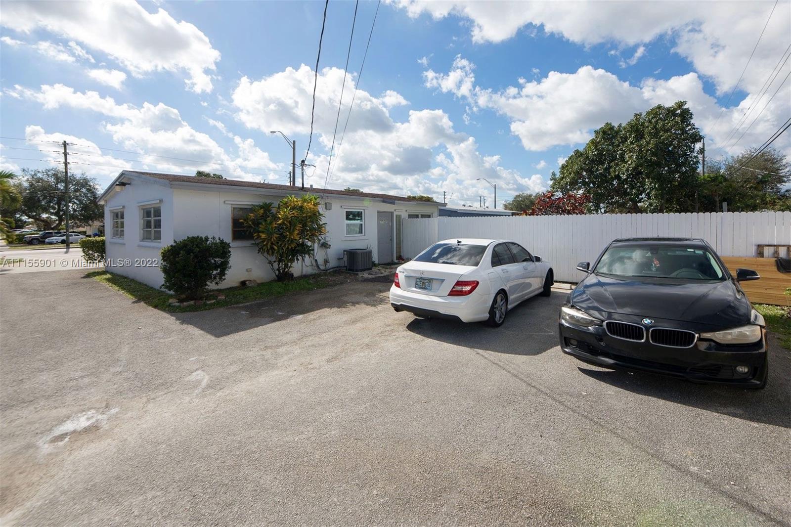 HERITAGE HOMES FIRST ADD - Residential Lease