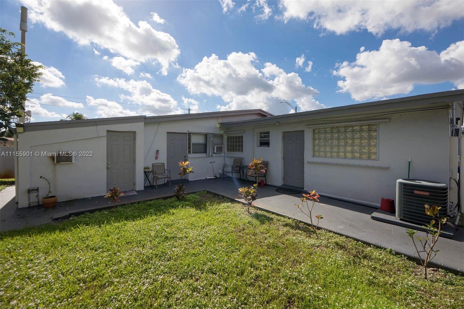 HERITAGE HOMES FIRST ADD - Residential Lease