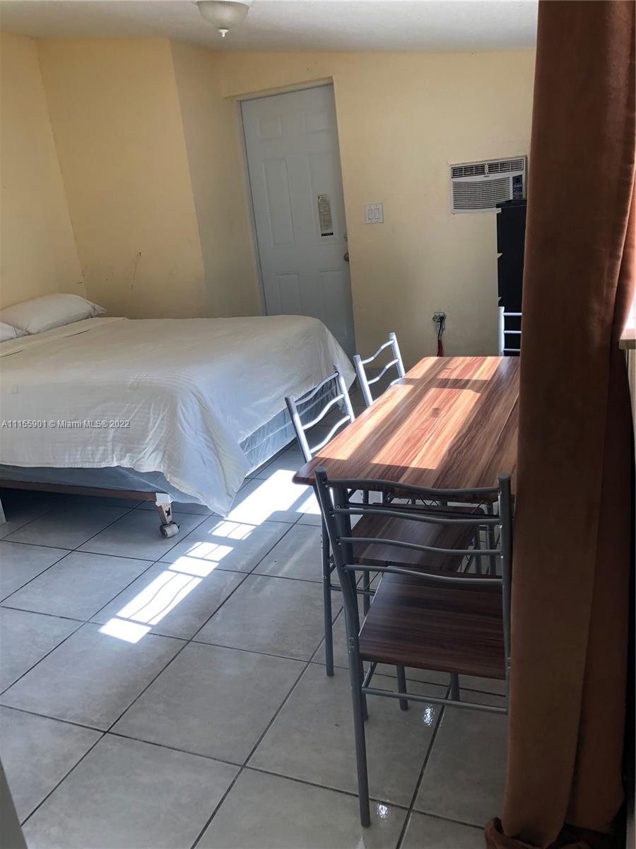 HERITAGE HOMES FIRST ADD - Residential Lease