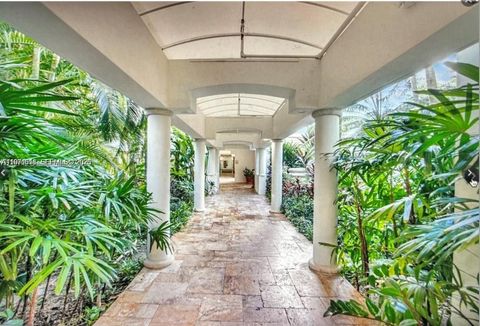 3900 Island Blvd B308 Aventura FL 33160