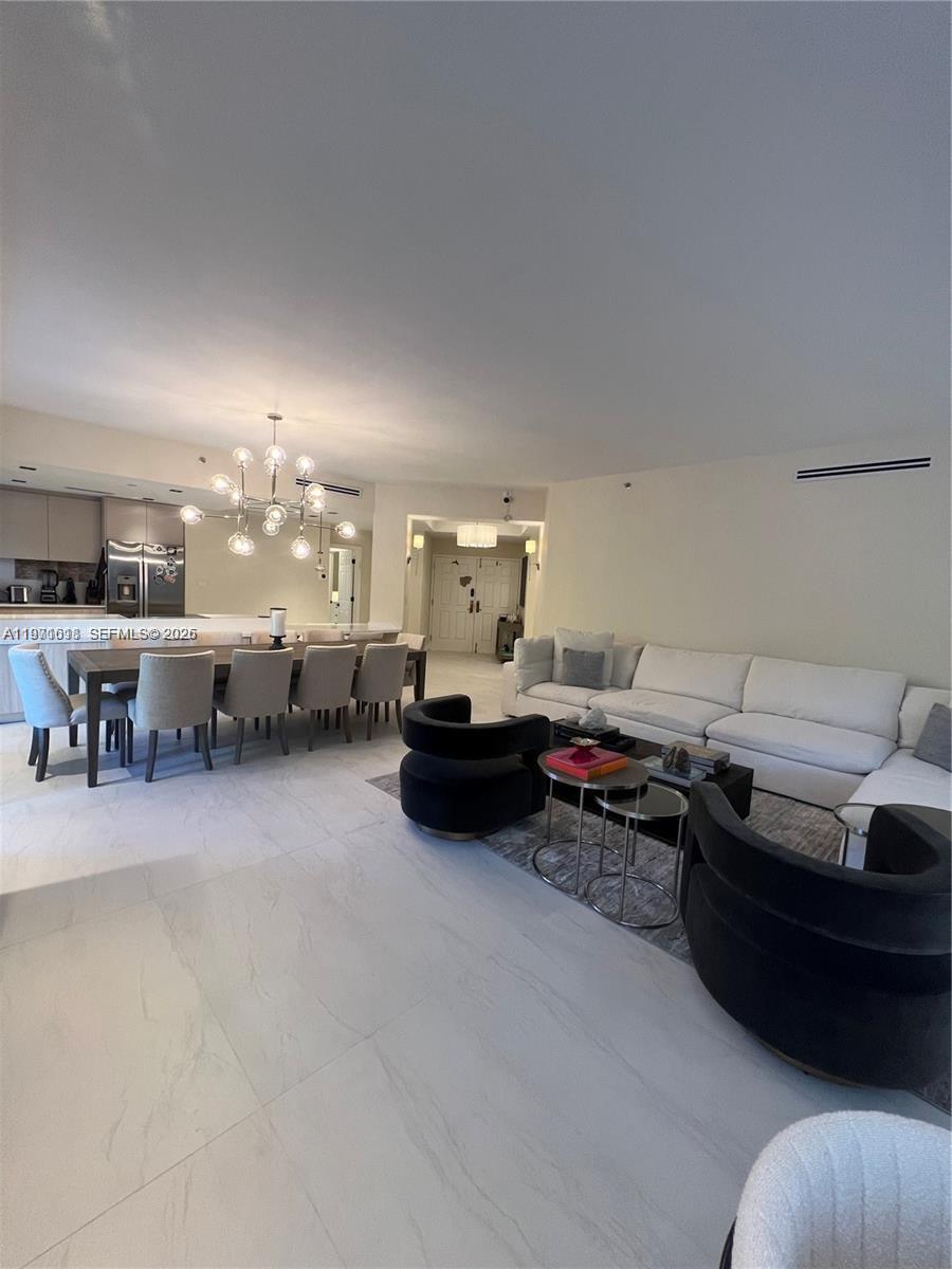 3900 Island Blvd B308