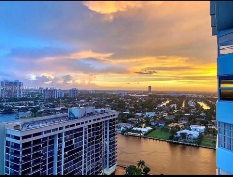 THIS CONDO HAS FABULOUS SOUTHERN VIEWS OF THE INTRA COASTAL, AVENTURA, AND DIRECT OCEAN VIEWS OF SUNNY ISLES BEACH. UNIT COMPLETELY REMODELED BEAUTIFULLY THE SKYLINE IS BEAUTIFUL AT NIGHT WITH ALL THE MEZMORIZING LIGHTS. THE COMMUNITY HAS MANY RESORT STYLE AMENITIES 2 FINE DINING RESTAURANTS, 2 POOLS, 2 GYMS, 2 CONVIENT STORES, TENNIS COURTS, BBQ AREA, BILLIARDS, PING PONG, PUTTING GREEN, BASKET BALL, SAUNA, STEAM ROOM & MORE.