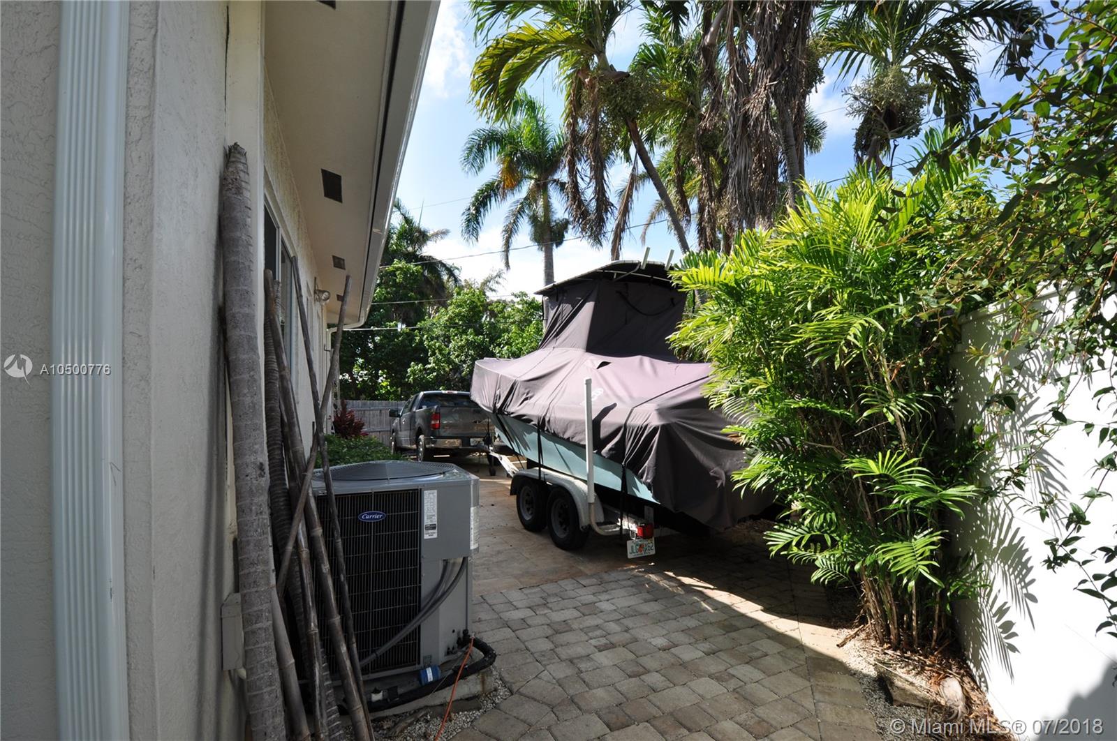 HOLLYWOOD LAKES SEC - Residential Lease