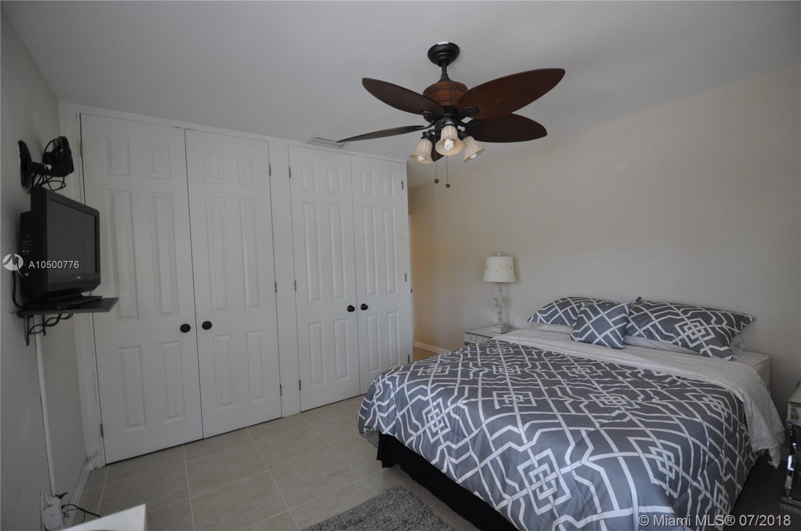 HOLLYWOOD LAKES SEC - Residential Lease