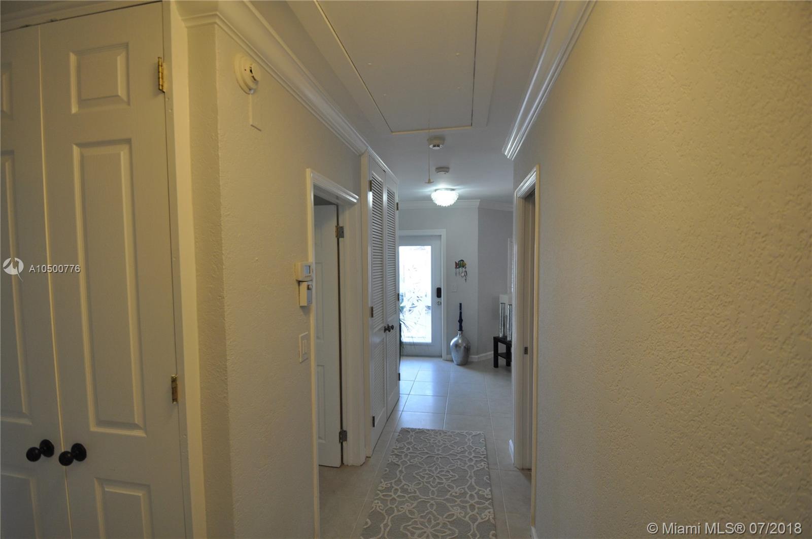 HOLLYWOOD LAKES SEC - Residential Lease