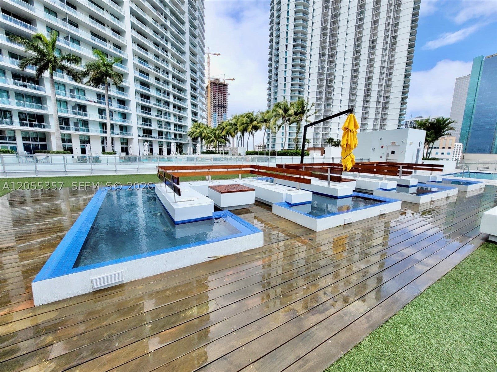 92 SW 3rd St 1808