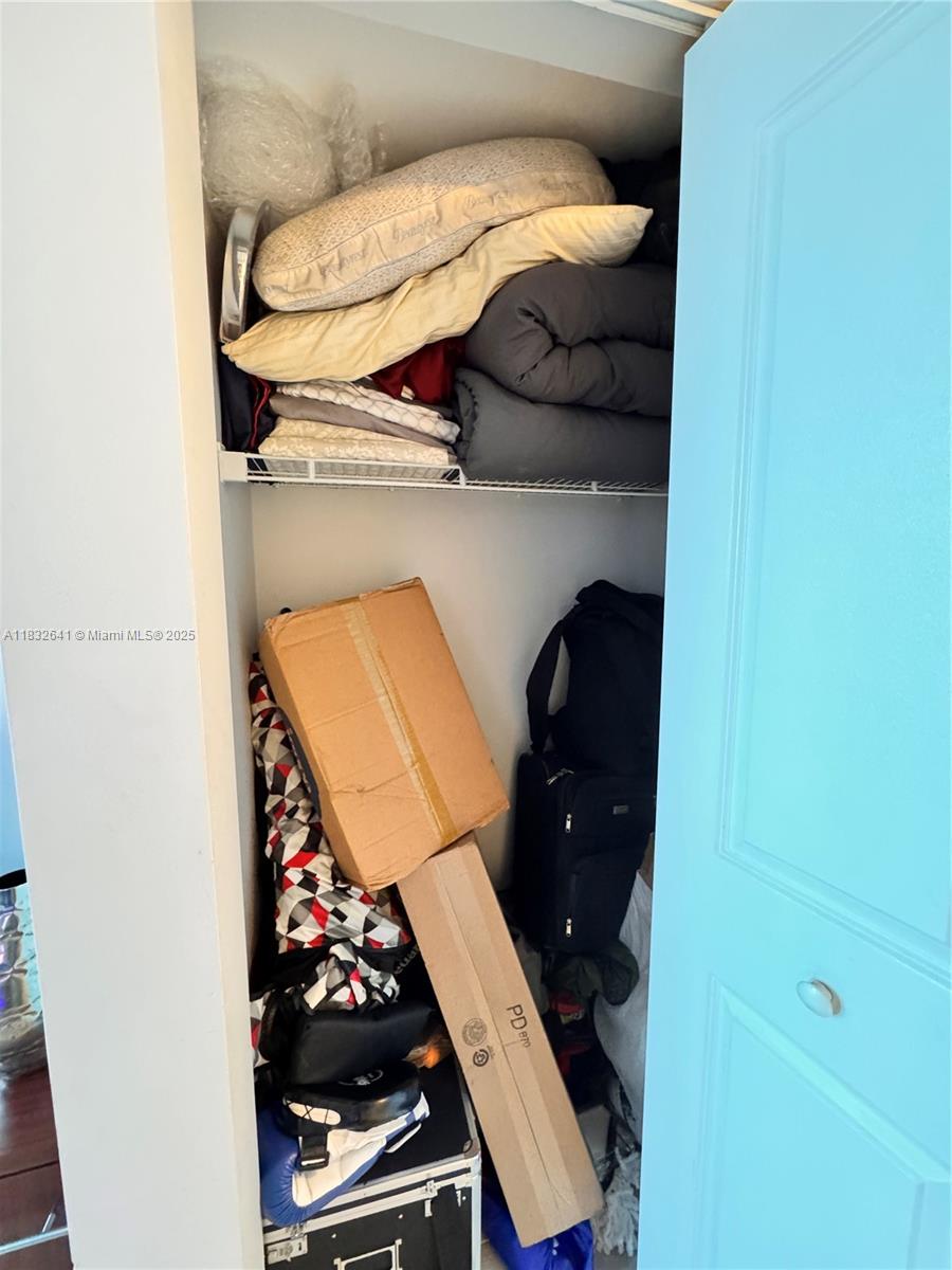 TAO SAWGRASS CONDOMINIUM - Residential