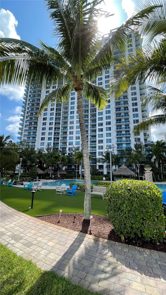 TAO SAWGRASS CONDOMINIUM - Residential