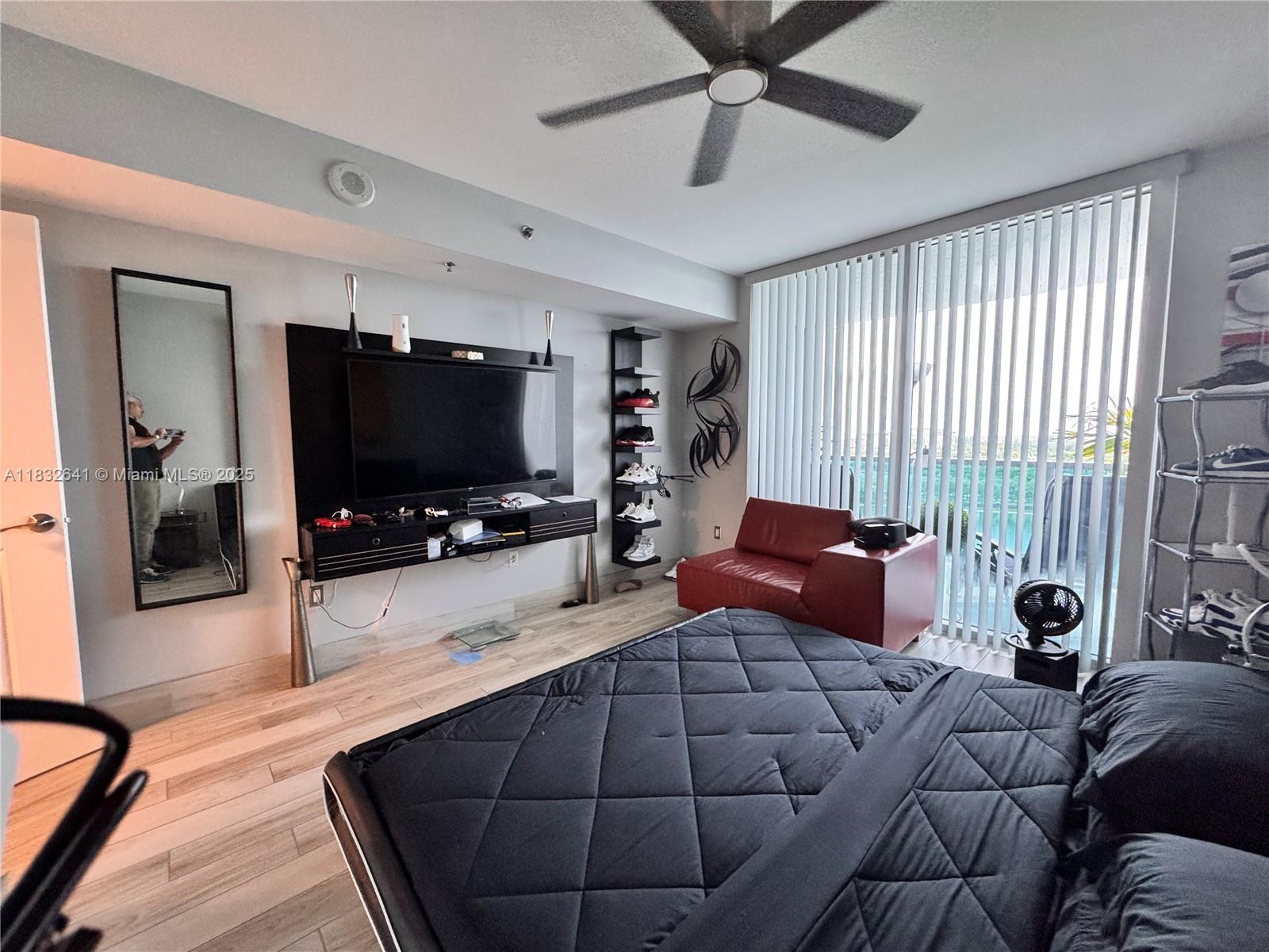 TAO SAWGRASS CONDOMINIUM - Residential