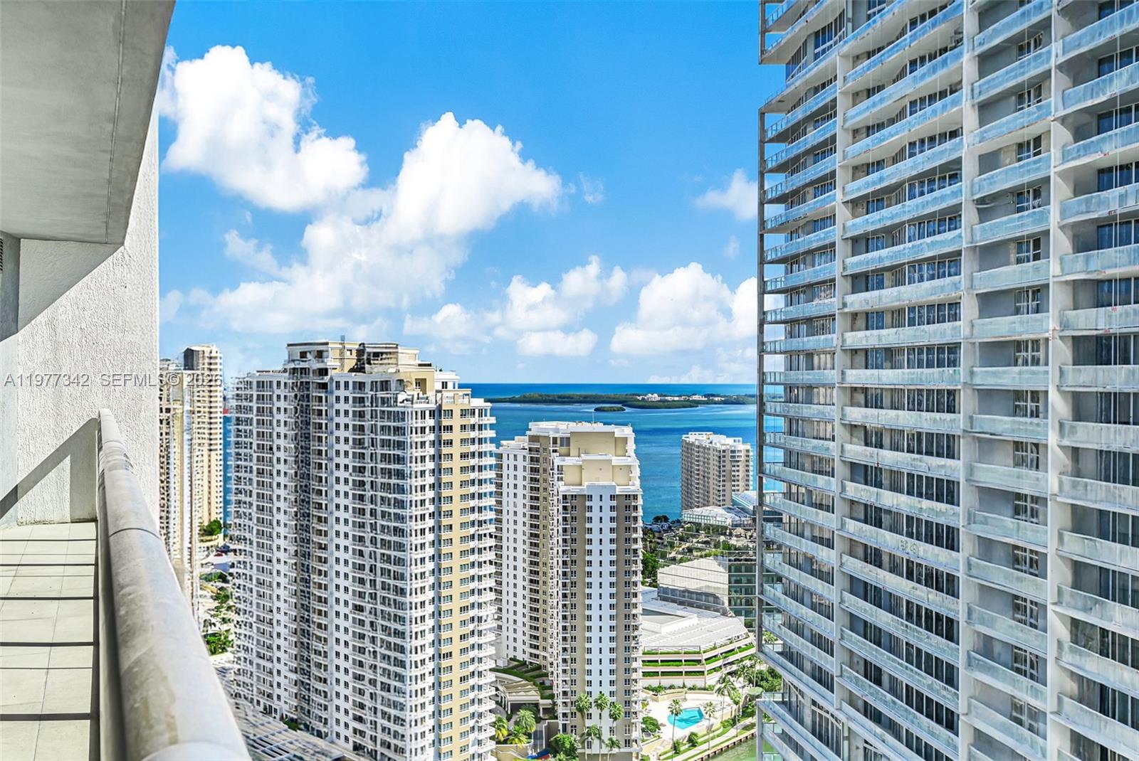 ICONBRICKELL CONDO NO 1 - Residential Lease