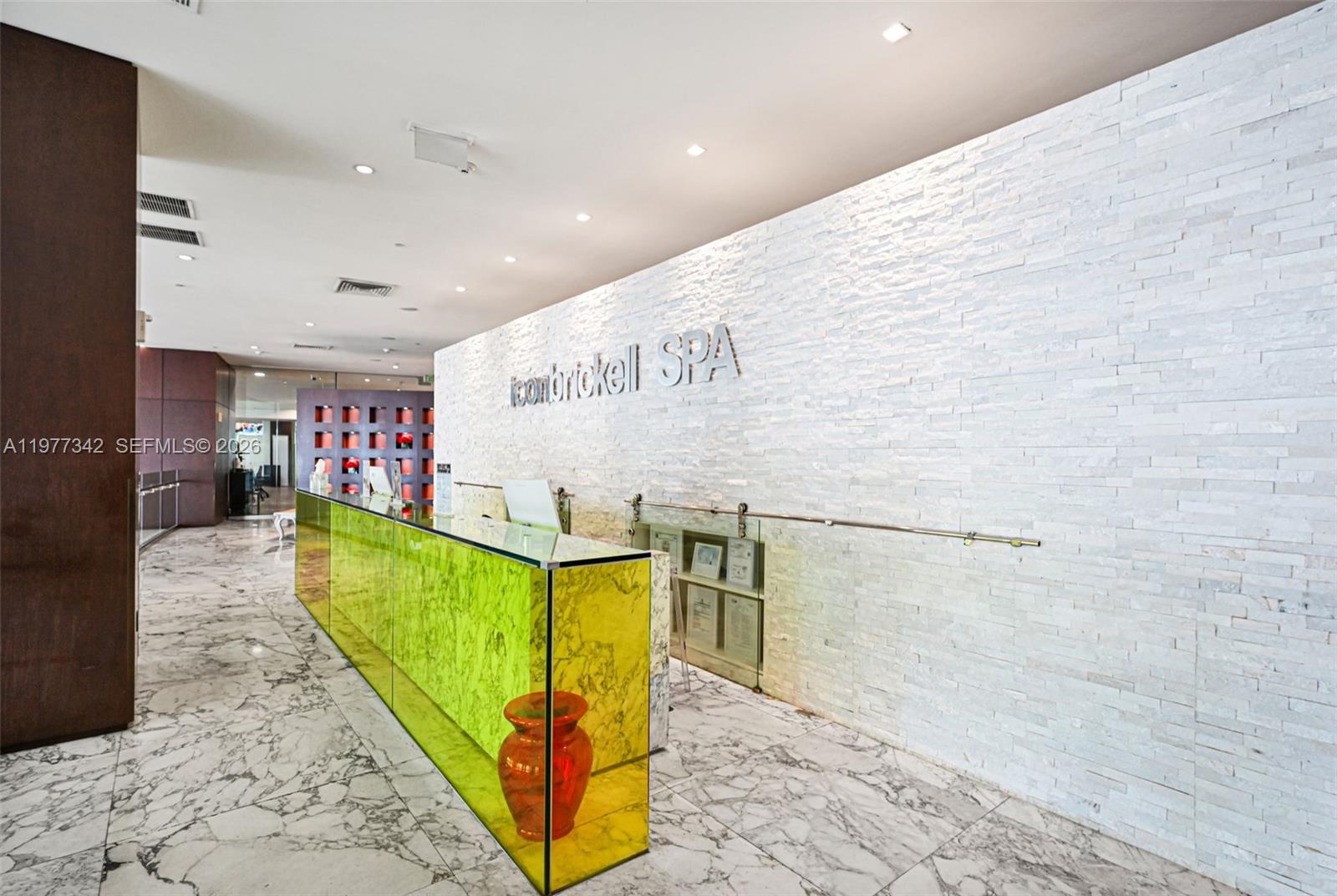 ICONBRICKELL CONDO NO 1 - Residential Lease