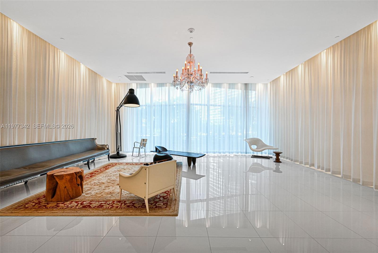 ICONBRICKELL CONDO NO 1 - Residential Lease