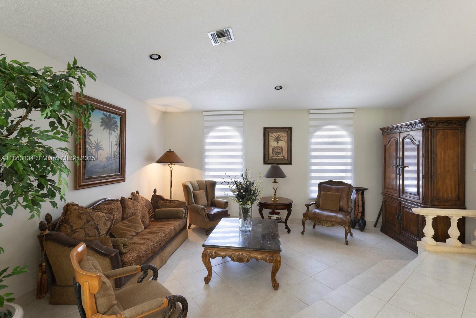 SWEETWATER ESTS SUB - Residential Lease