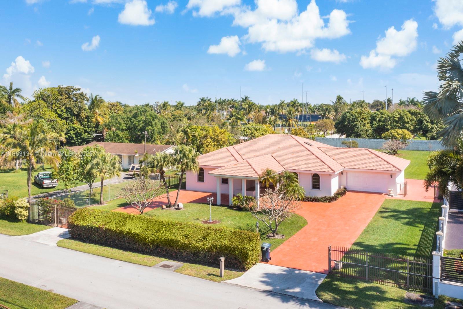 SWEETWATER ESTS SUB - Residential Lease