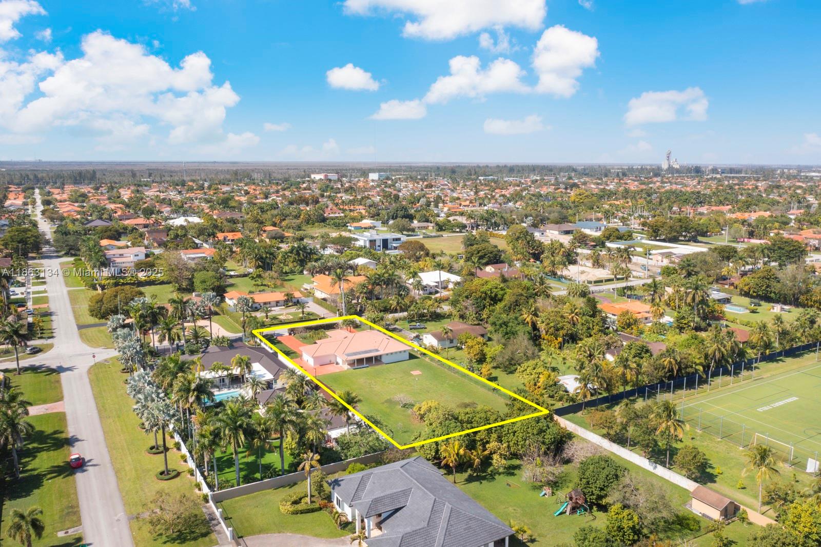 SWEETWATER ESTS SUB - Residential Lease