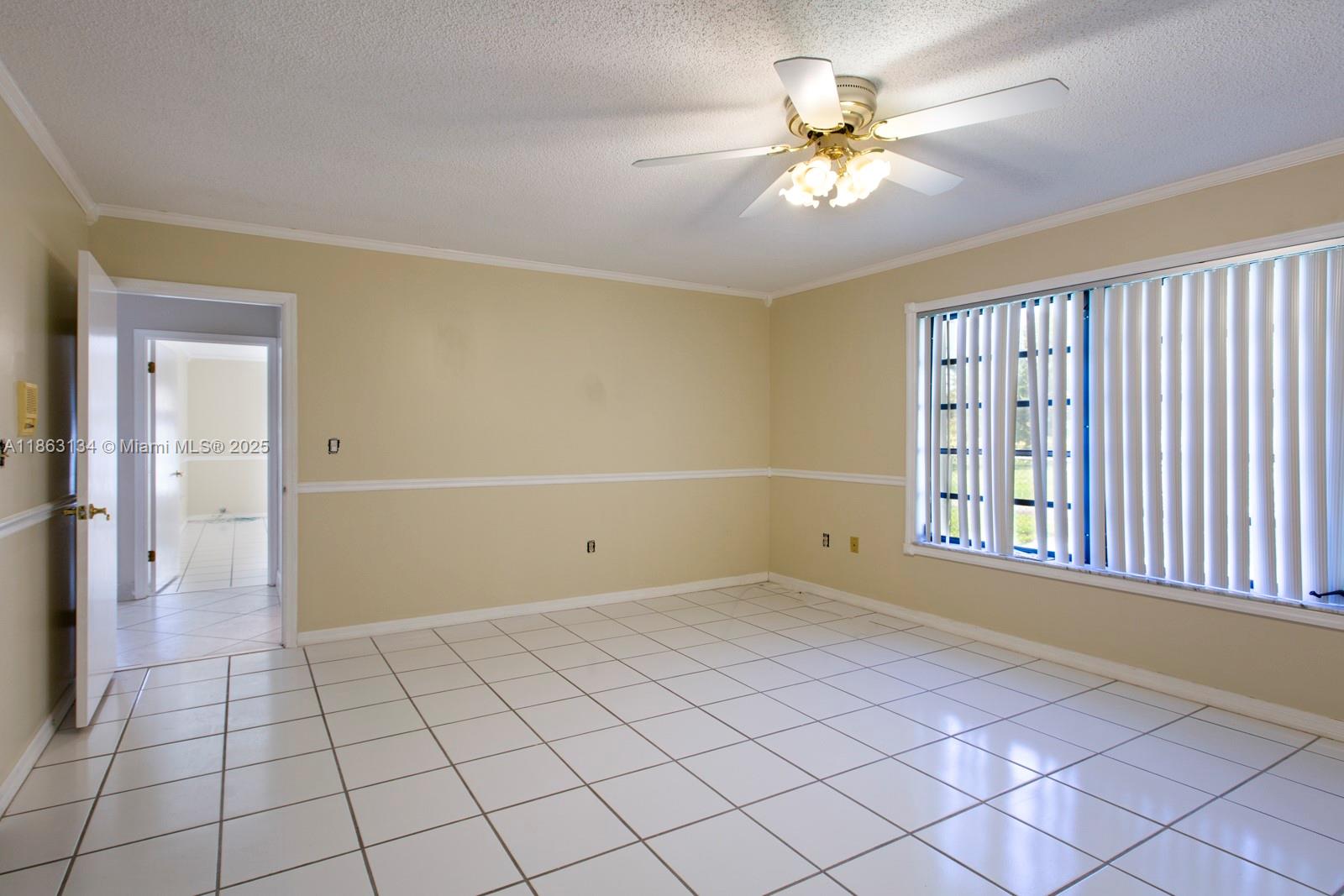 SWEETWATER ESTS SUB - Residential Lease