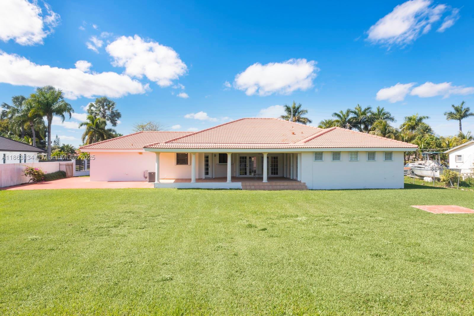 SWEETWATER ESTS SUB - Residential Lease