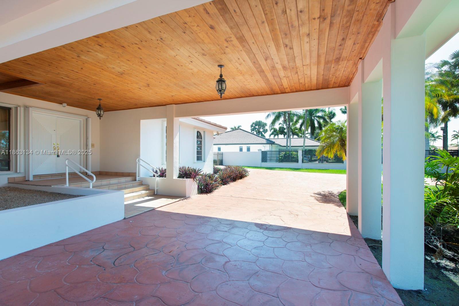 SWEETWATER ESTS SUB - Residential Lease