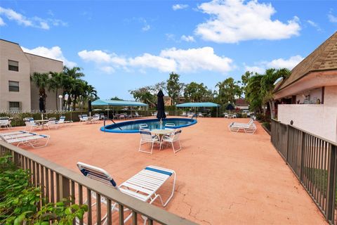 Tiny photo for 10100 NW 30th Ct #309, Sunrise, FL 33322 (MLS # A12007694)