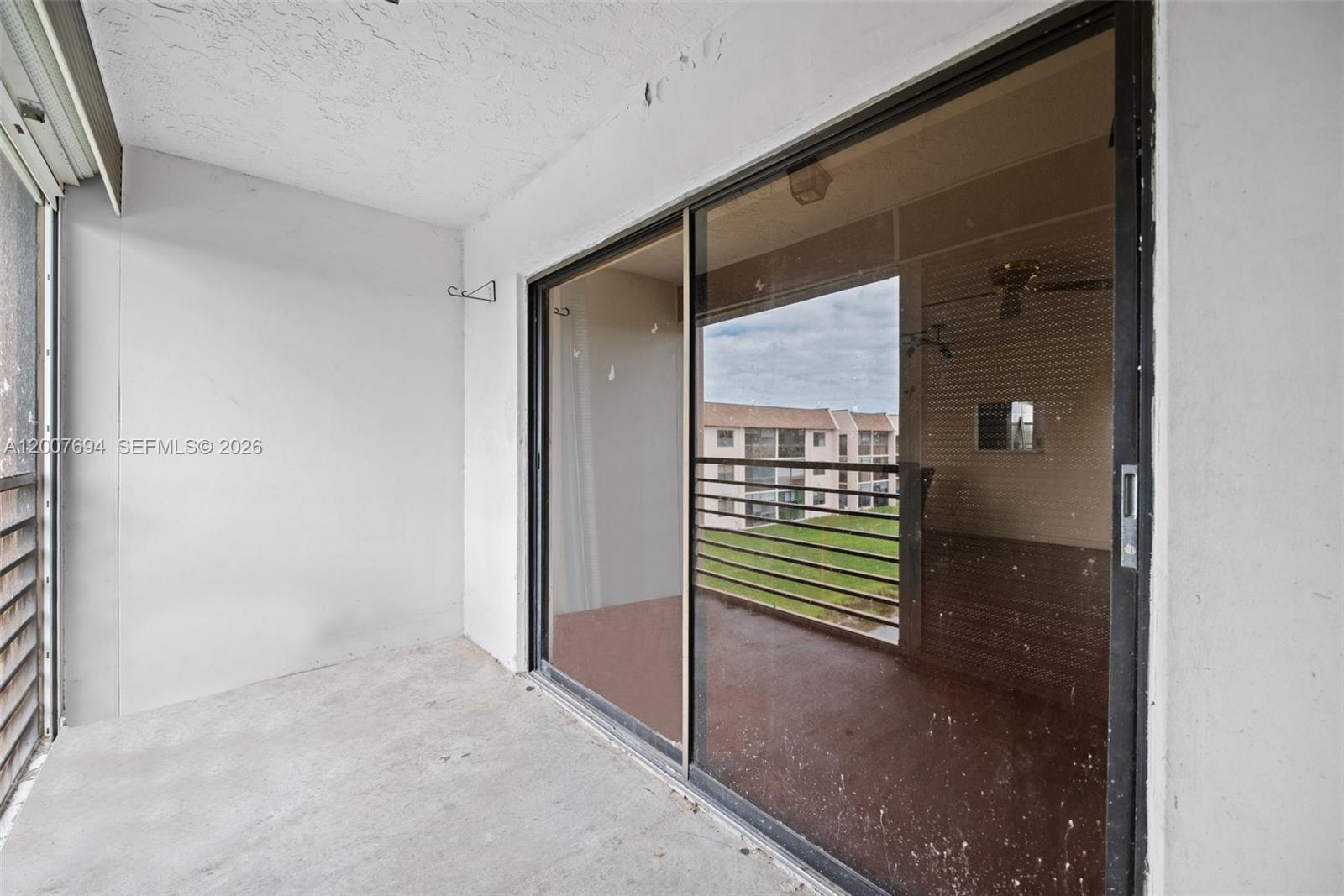 SUNRISE LAKES 171 CONDO - Residential