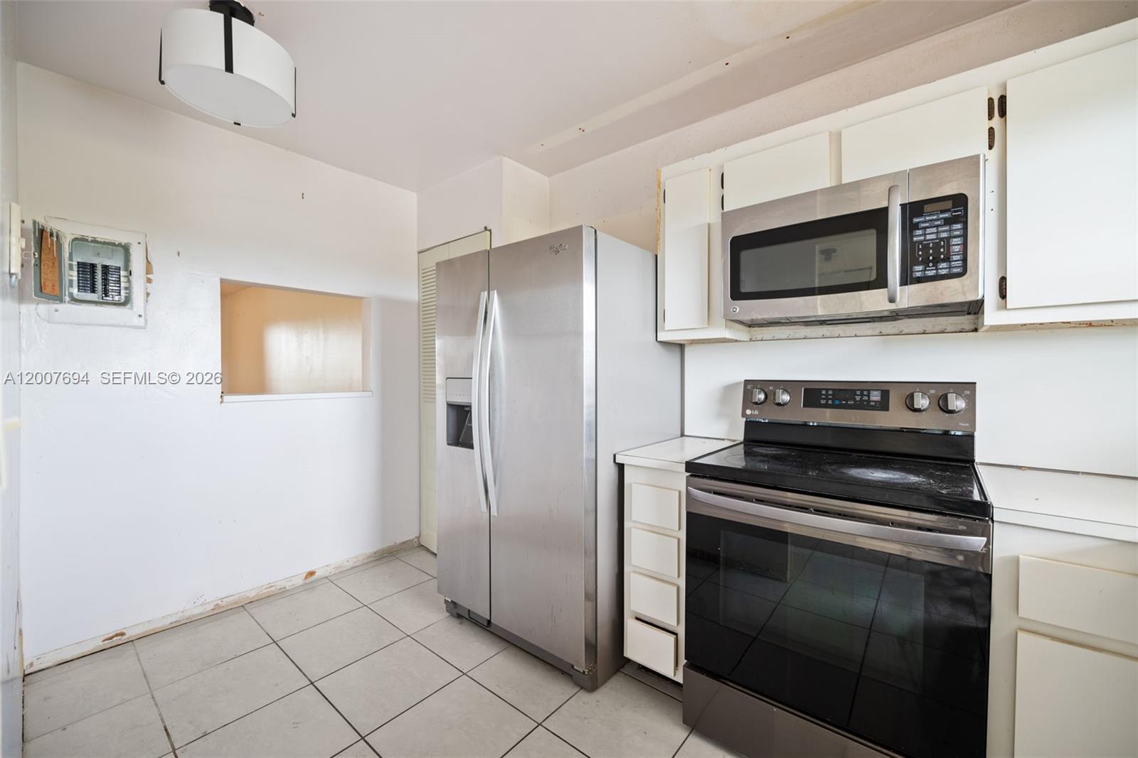 SUNRISE LAKES 171 CONDO - Residential