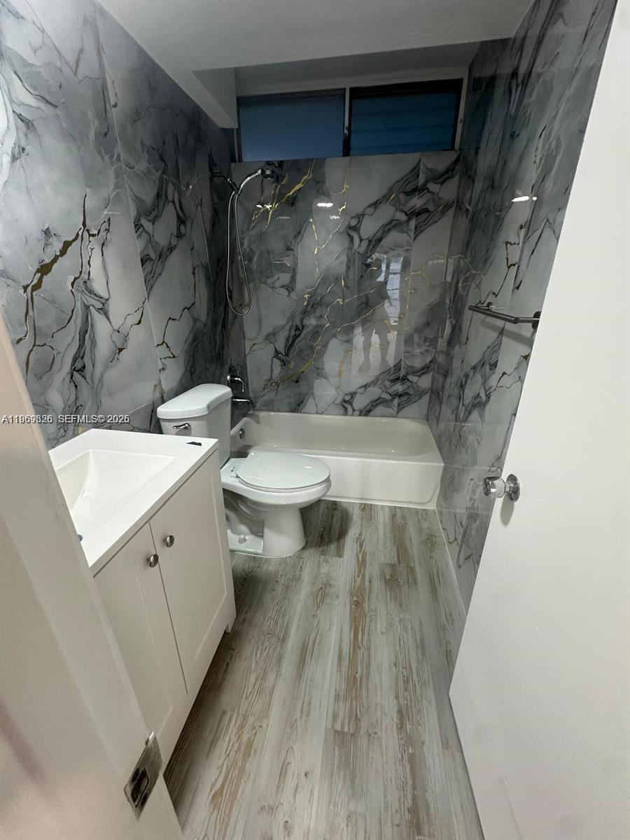 TERRACE EAST CONDO - Residential Lease