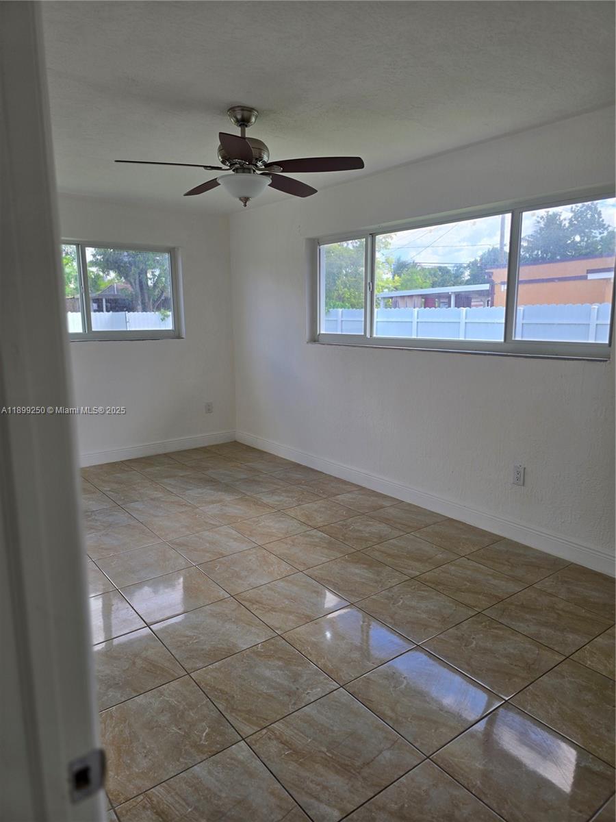 MIRAMAR SEC 2 - Residential