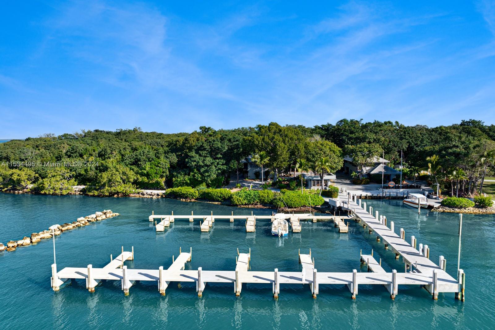Ocean Reef - Land