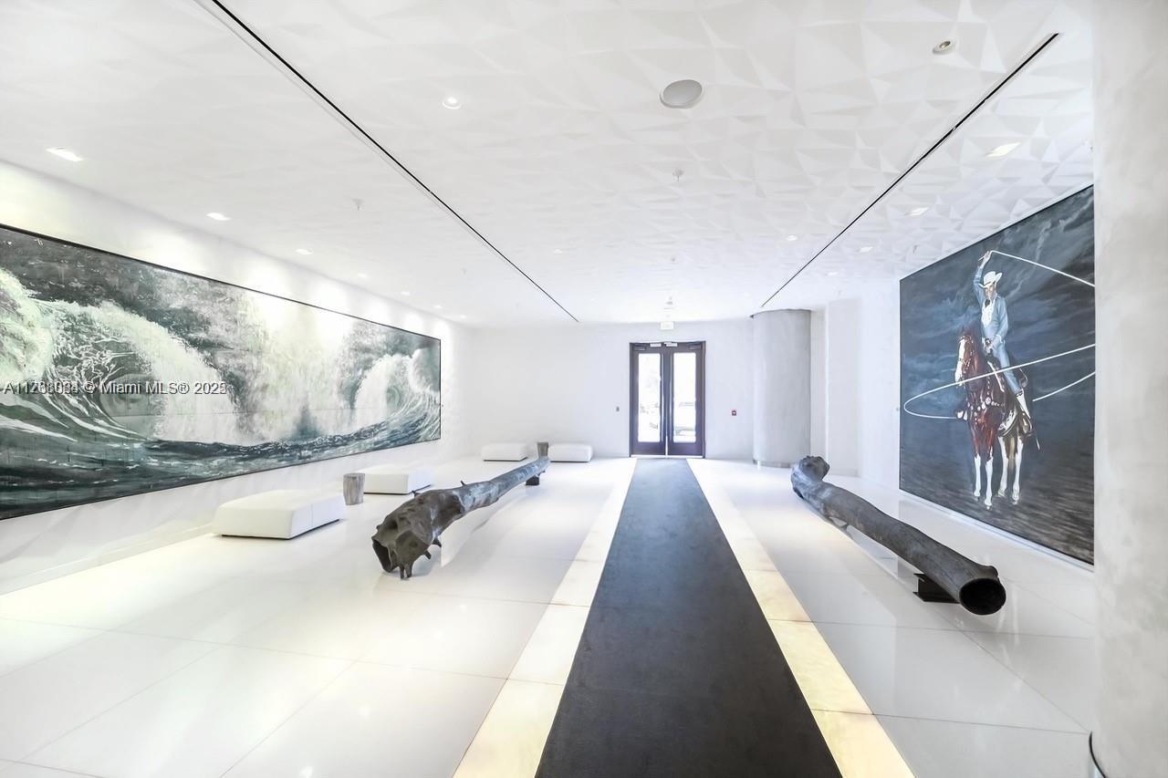 1300 S MIAMI AVENUE CONDO - Residential