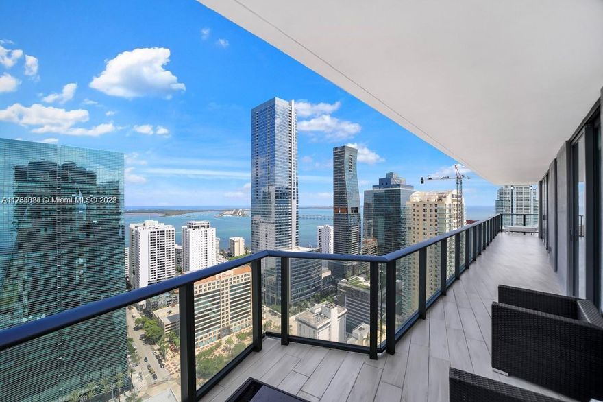 Stunning 3 Bedroom + Den / 2.5 Bath, 2046 SQF total (1,505 sqf interior , 541 sqf terrace ) as per official floor plan (in photos), at DUA, former SLS Brickell. Open kitchen, great layout, full of natural light. Washer/dryer in unit. Amenities include : state-of-the-art fitness center, rooftop pool for residents only, spa, pool terrace with 200 foot-long pool and private cabanas, kids room, party room and new on site amazing Mexican Steakhouse, RosaNegra.