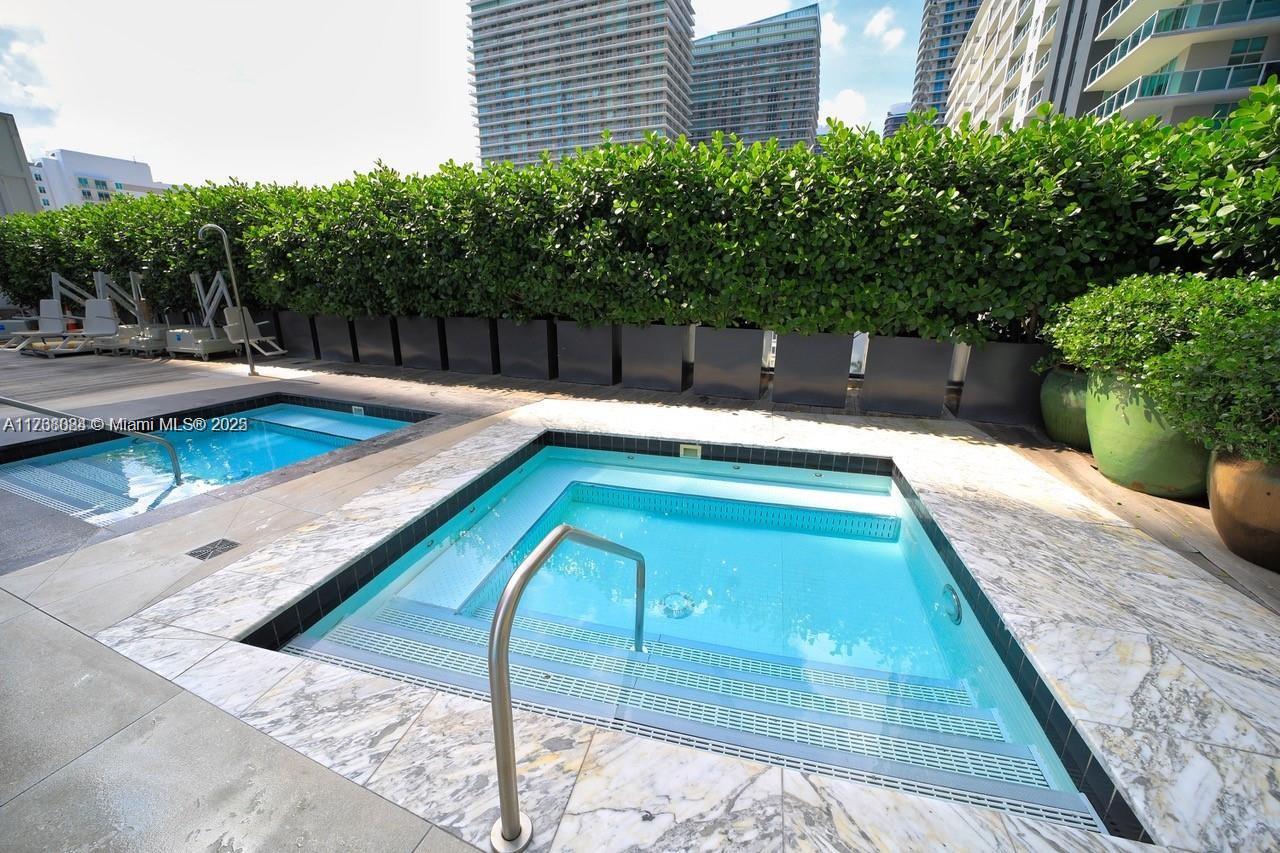 1300 S MIAMI AVENUE CONDO - Residential