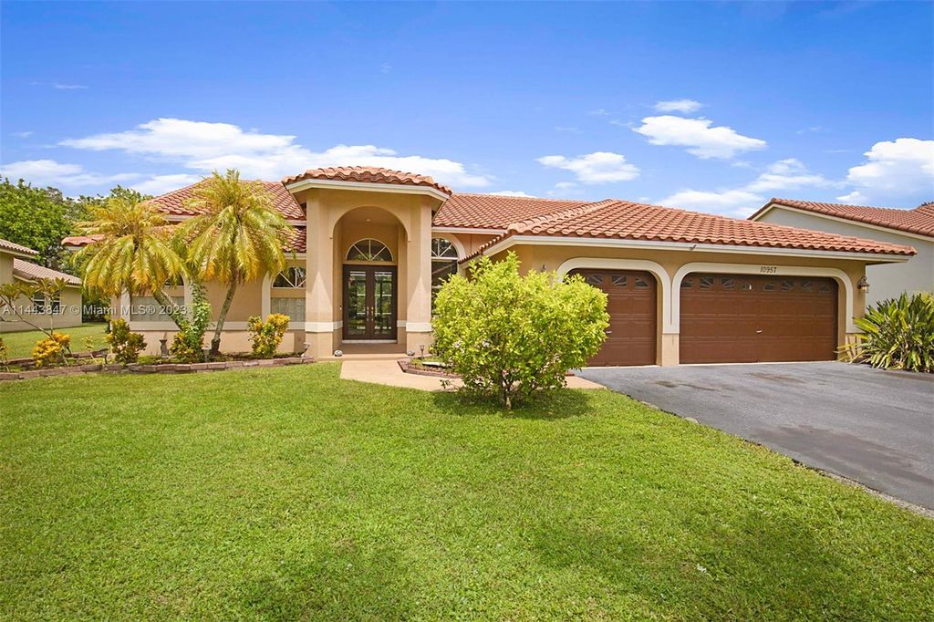 Photo of 10957 NW 55th St, Coral Springs, FL 33076 (MLS # A11443847)