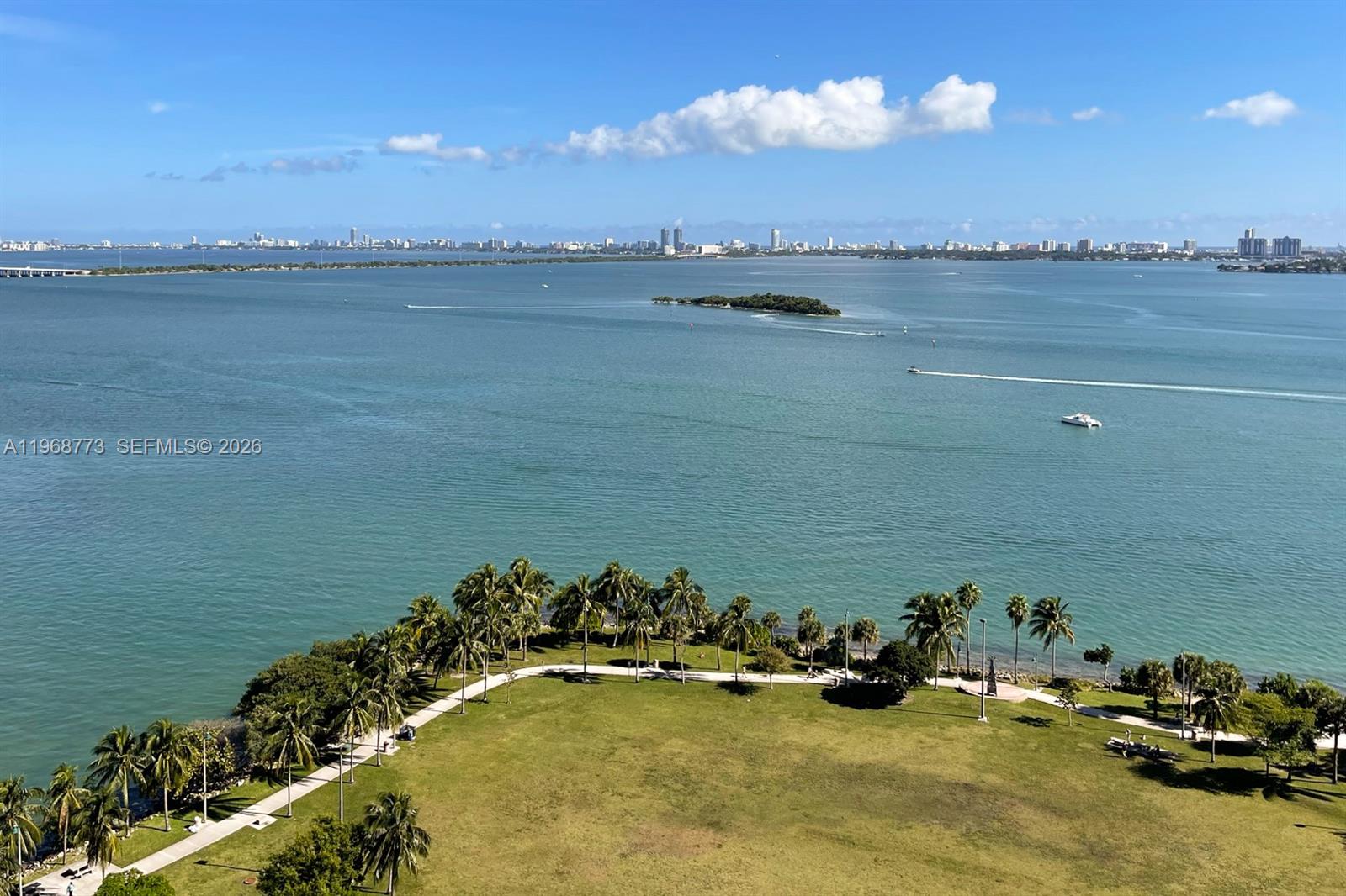 PARAMOUNT BAY CONDO - Residential