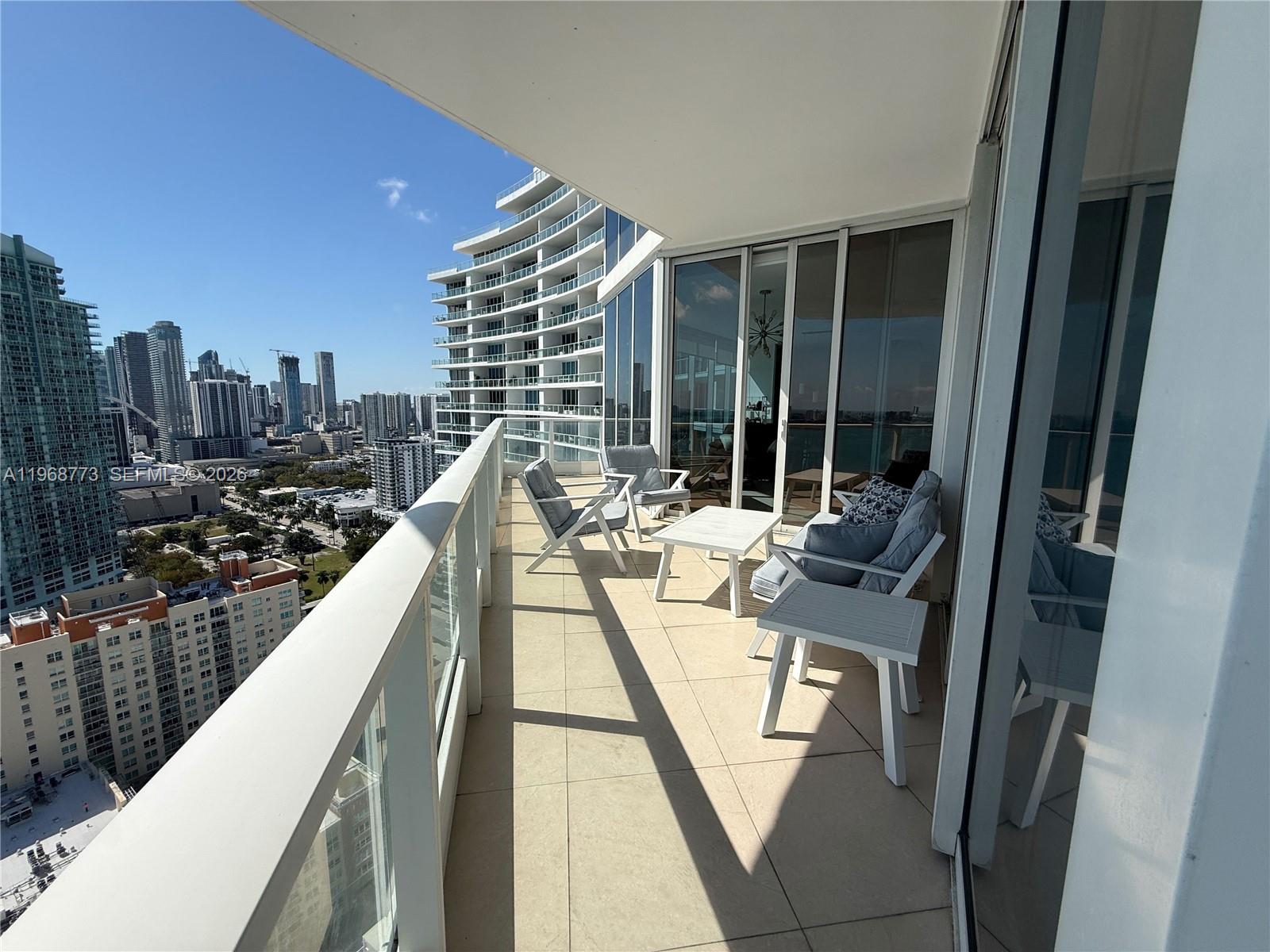 PARAMOUNT BAY CONDO - Residential