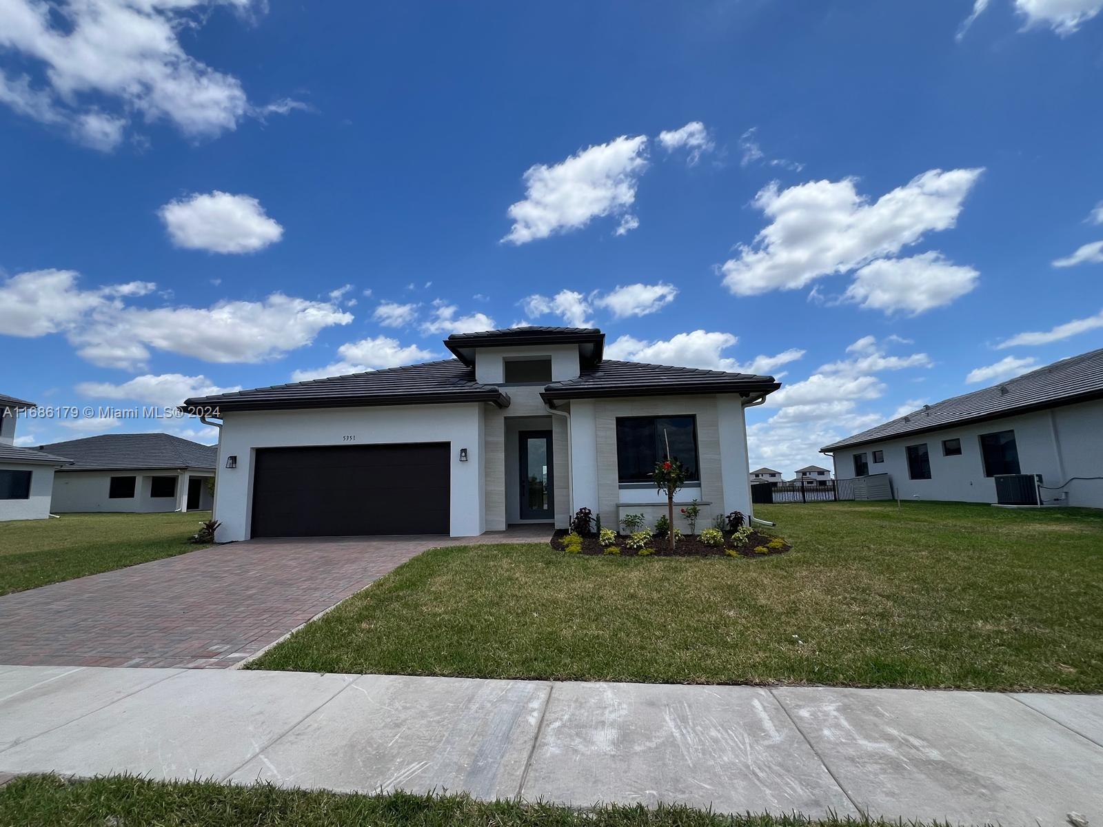 5351 Nevola Avenue, Ave Maria, Collier County, Florida - 3 Bedrooms  
3 Bathrooms - 