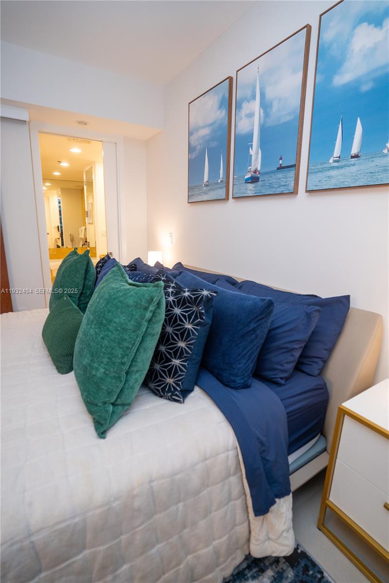 MAYFIELD CONDO - Residential Lease