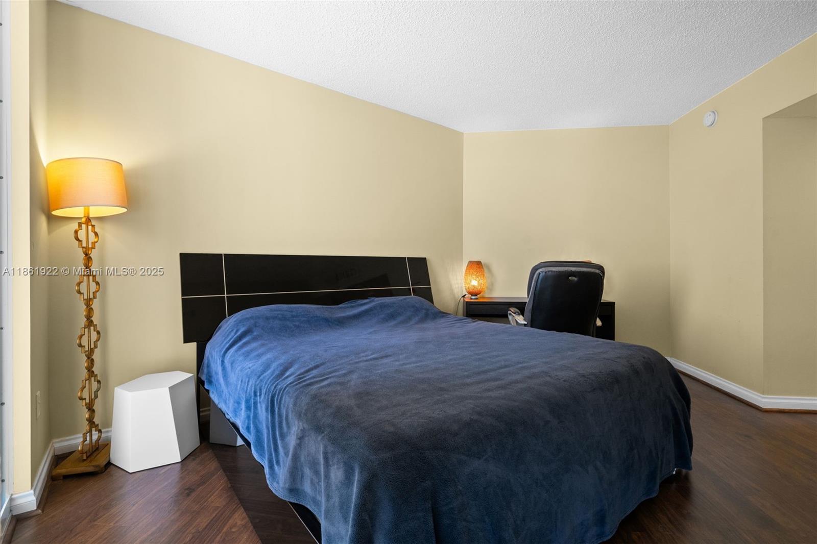 OCEAN POINT BEACH CLUB - Residential