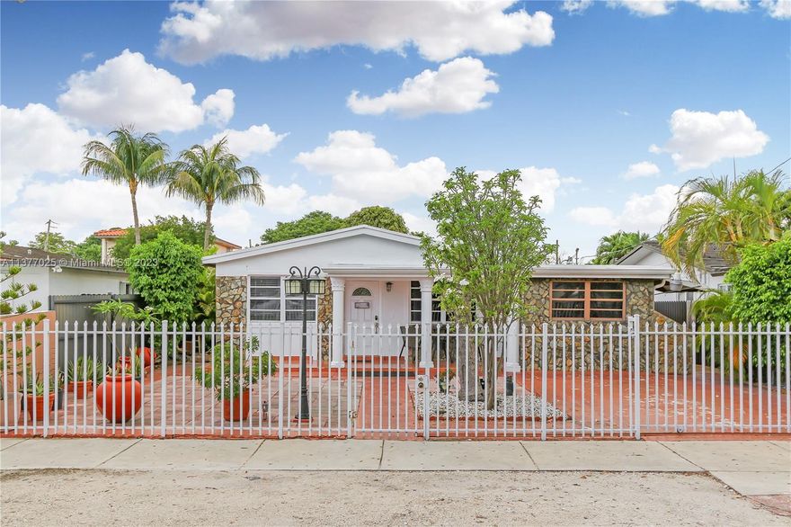 Welcome & feel right at home from the moment you walk in. 5/4 home is located in the Duplexed Zoned neighborhood of Westchester. Home provides an open floor plan w/ plenty of natural light perfect for entertaining guests. Kitchen features stainless steel appl, stylish wood finishes, granite countertops, w/ plenty of counter & storage space. You'll love preparing meals in this functional space! The primary bedroom is an ensuite, 2 bedrooms are generously sized, & 2 in-law quarters w/ their own entrances. Enjoy outdoors, w/ a large patio area that's perfect for gatherings. Located in the heart of Westchester, close to all the best this area has to offer, including top-rated schools, shopping, dining, & minutes from the Palmetto 826 Hwy & Fl Tnpk. Don't miss your chance to make this your own!