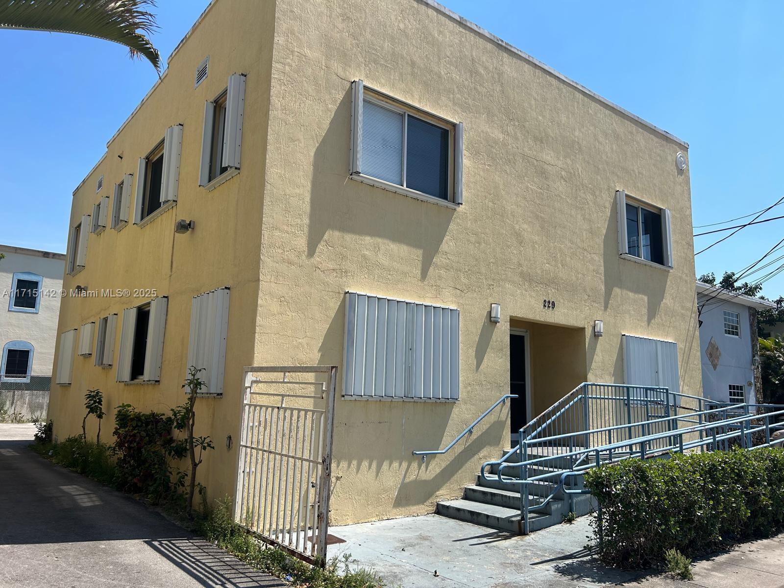 Rental Property at 229 Nw 10th Ave 4, Miami, Broward County, Florida - Bedrooms: 2 
Bathrooms: 1  - $1,990 MO.