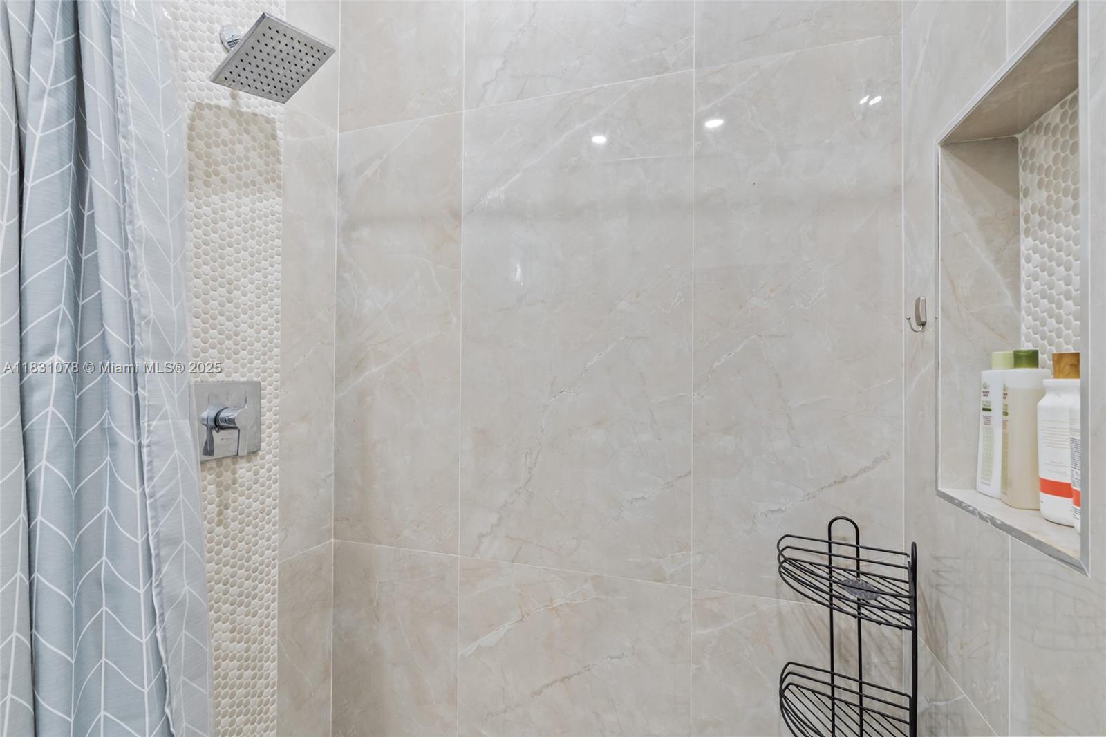 CORAL GABLES SEC E - Residential