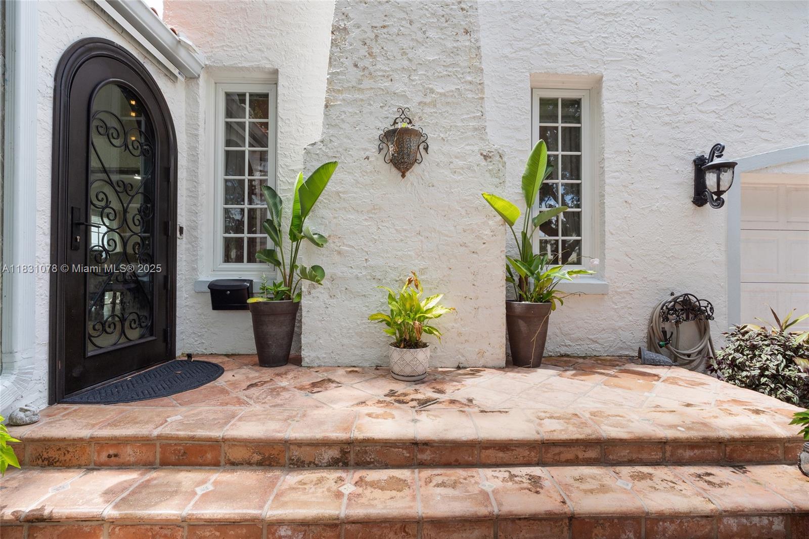 CORAL GABLES SEC E - Residential