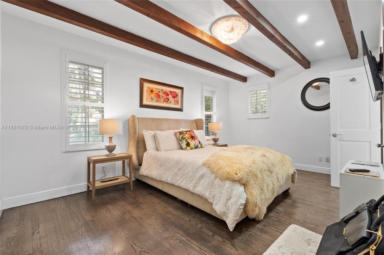 CORAL GABLES SEC E - Residential